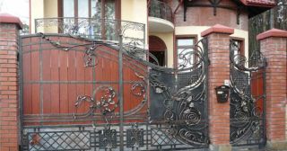 Купить услугу дизайн ворот Слободской, цена от 2159 руб.